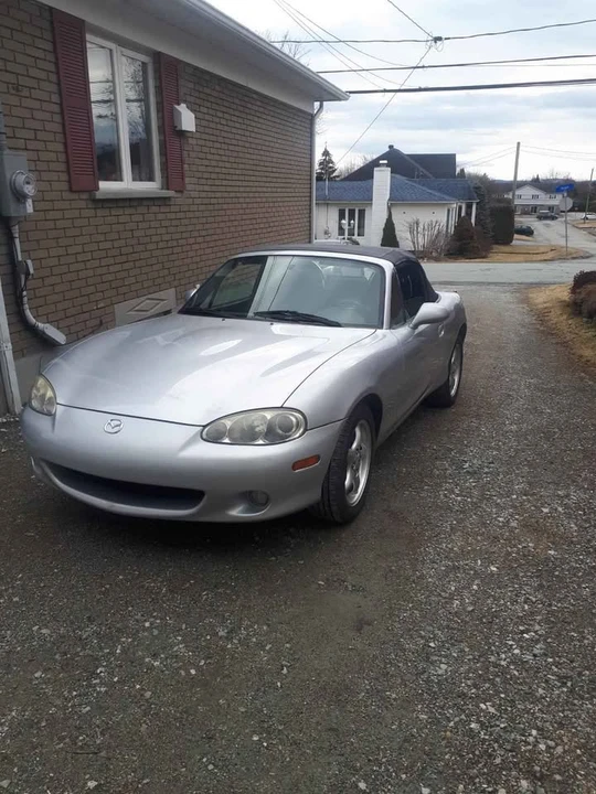 2002 Mazda NB MX-5 Miata - Image 3 of 5