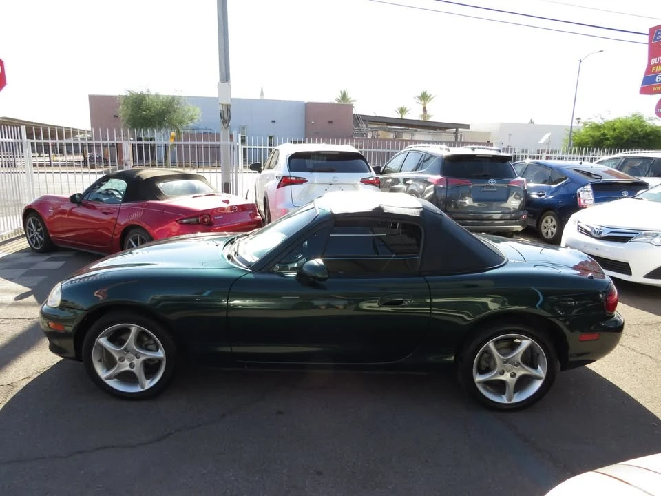 2002 Mazda NB MX-5 Miata - Image 3 of 20