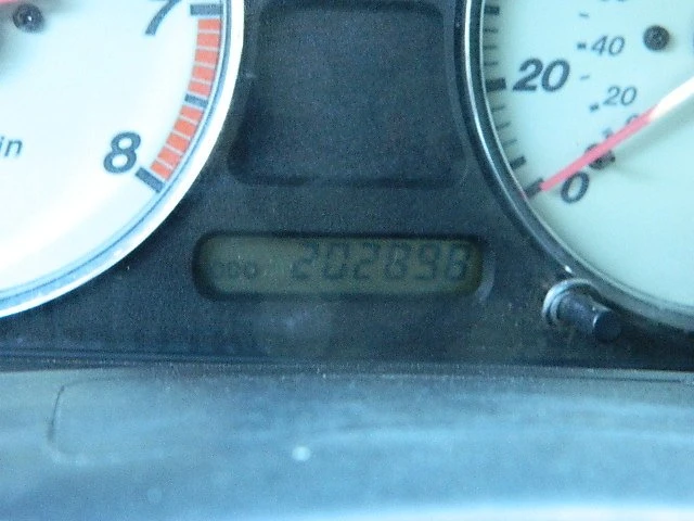 2002 Mazda NB MX-5 Miata - Image 8 of 11