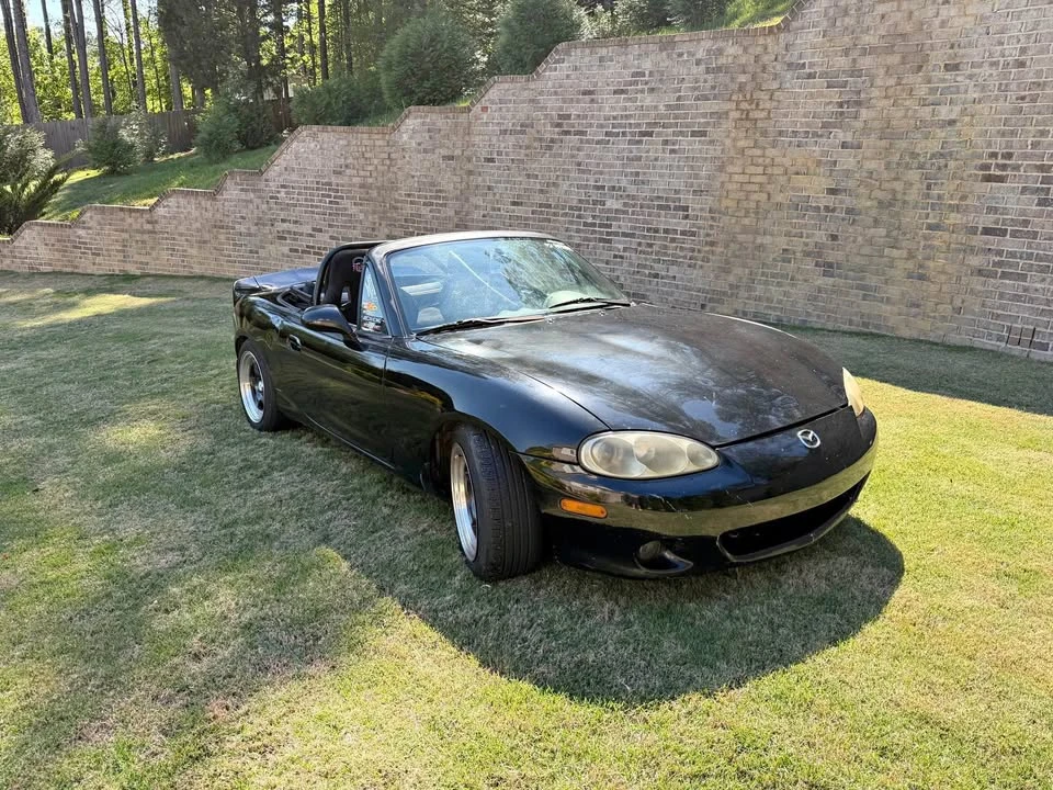 2002 Mazda NB MX-5 Miata - Image 2 of 7