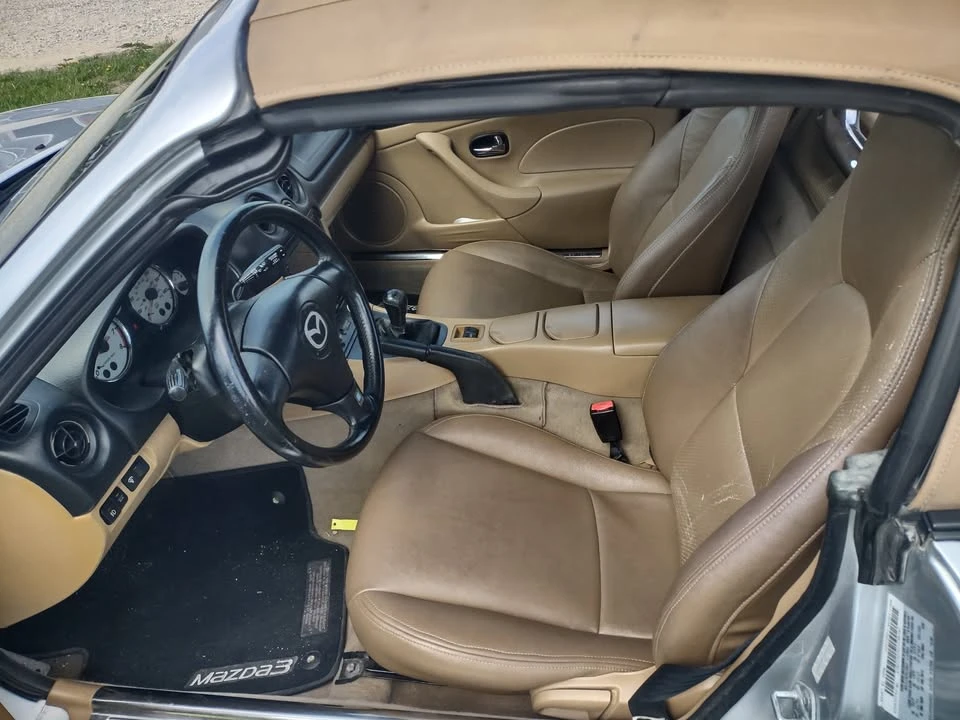 2002 Mazda NB MX-5 Miata - Image 4 of 4