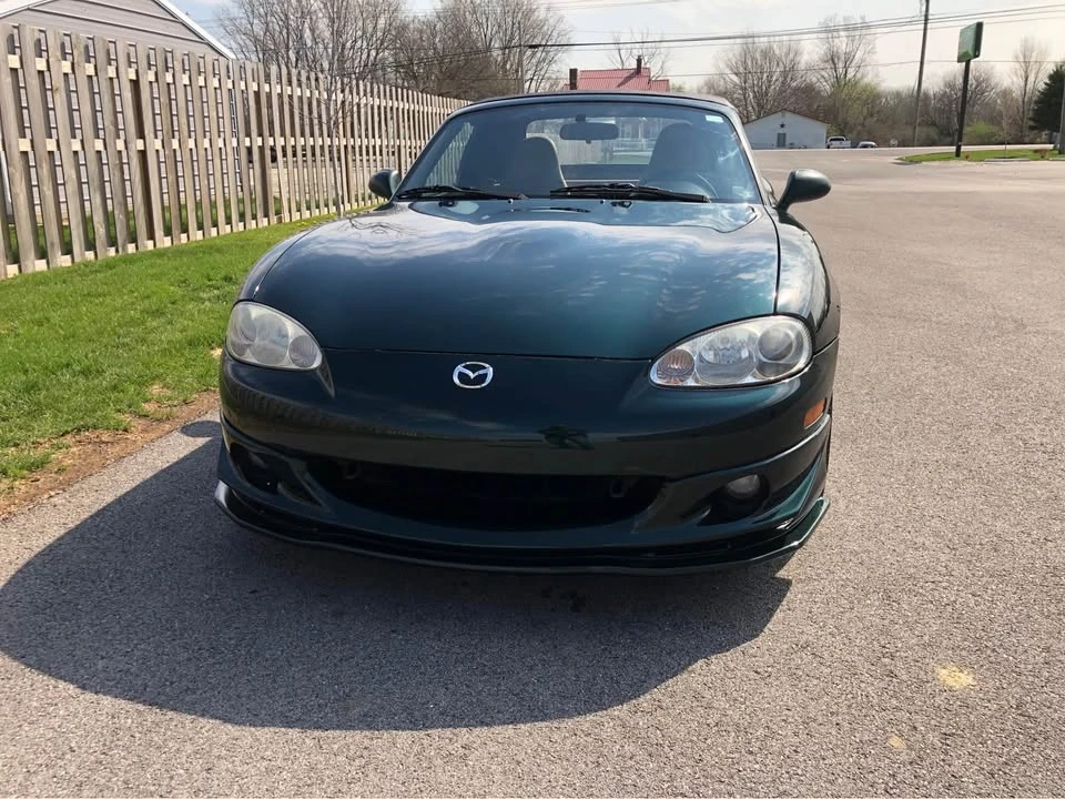 2002 Mazda NB MX-5 Miata - Image 9 of 10