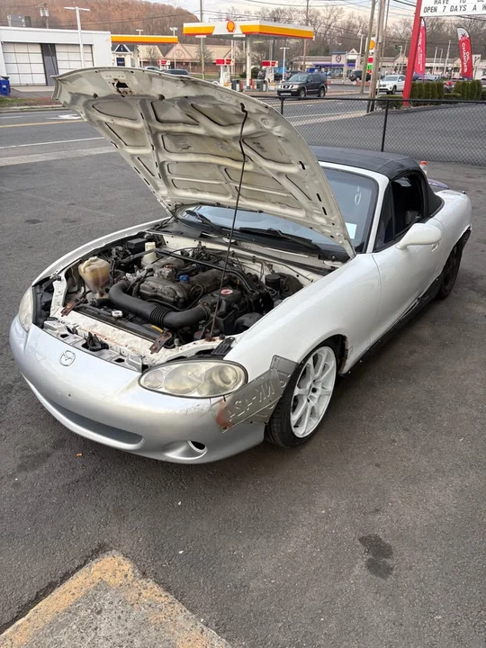 2002 Mazda NB MX-5 Miata - Image 3 of 7