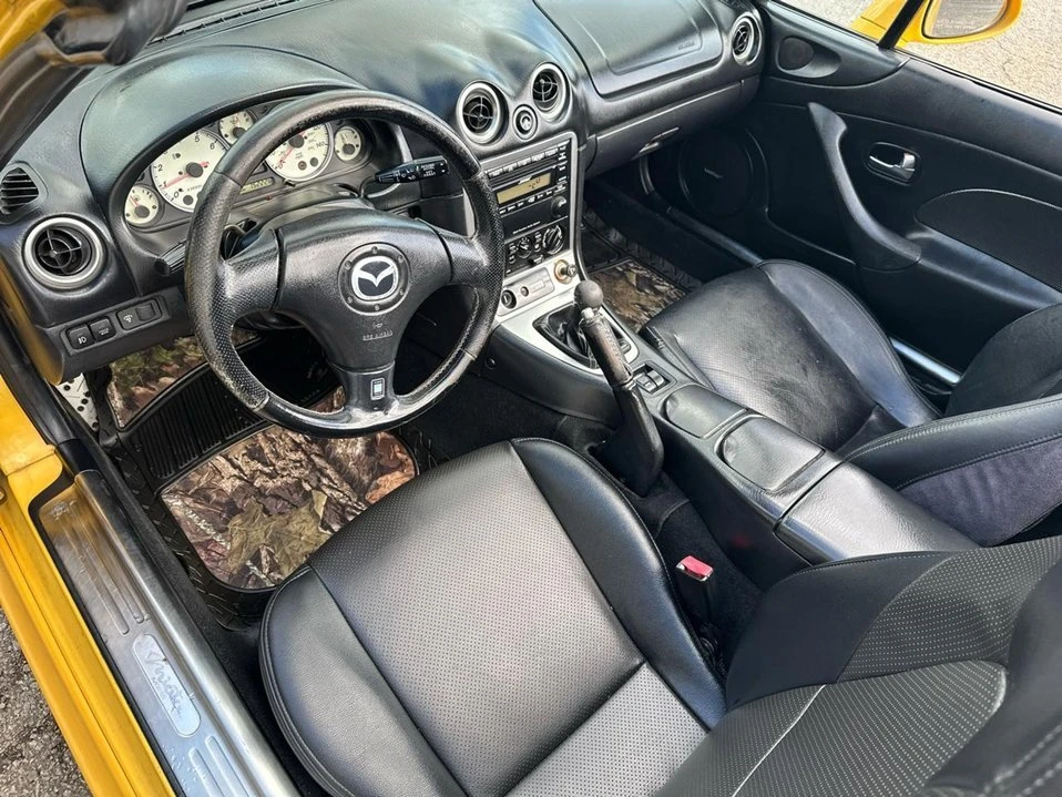2002 Mazda NB MX-5 Miata - Image 17 of 20