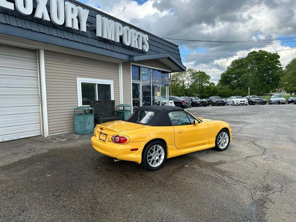 2002 Mazda NB MX-5 Miata - Image 3 of 20