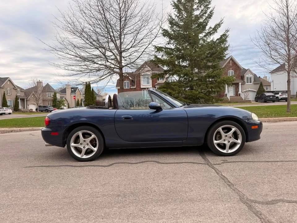 2002 Mazda NB MX-5 Miata - Image 4 of 9