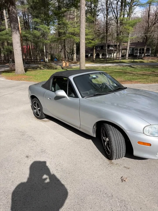 2002 Mazda NB MX-5 Miata - Image 3 of 5