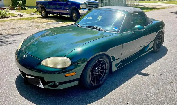 2002 Mazda MX-5 Miata