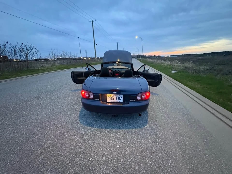 2002 Mazda NB MX-5 Miata - Image 13 of 19