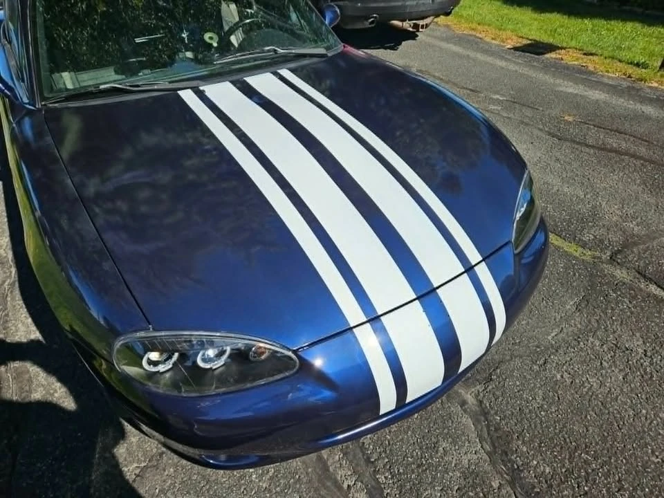 2002 Mazda NB MX-5 Miata - Image 2 of 2