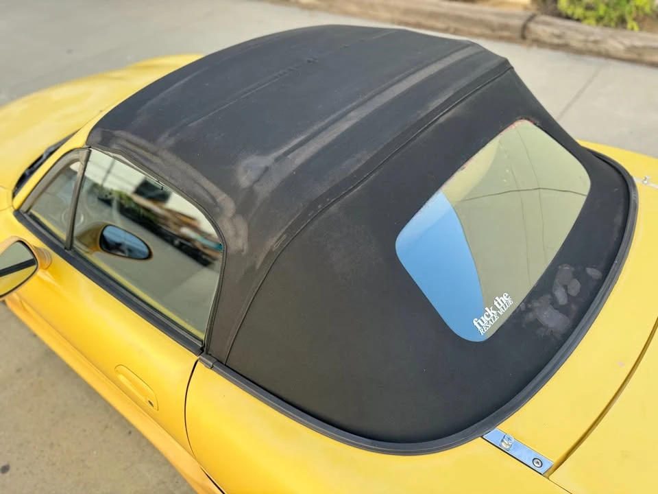 2002 Mazda NB MX-5 Miata - Image 5 of 20