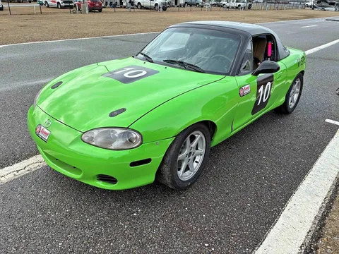 2002 Mazda MX-5 Miata Sport