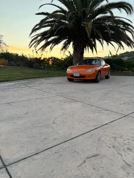 2002 Mazda NB MX-5 Miata - Image 5 of 8