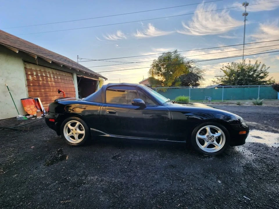 2002 Mazda NB MX-5 Miata - Image 7 of 8