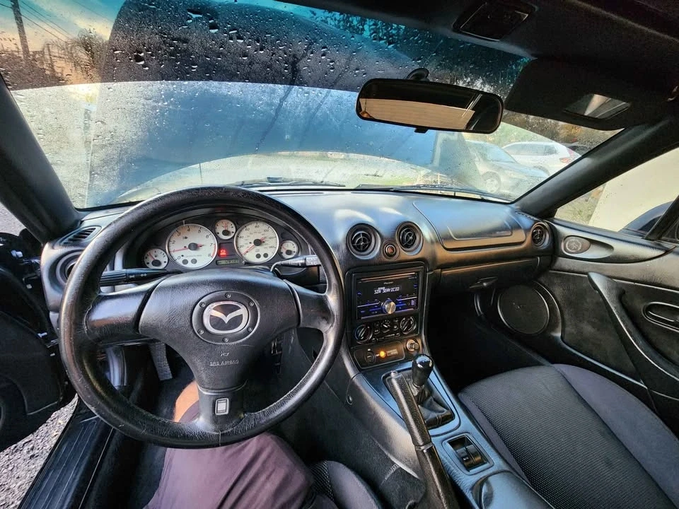 2002 Mazda NB MX-5 Miata - Image 8 of 8