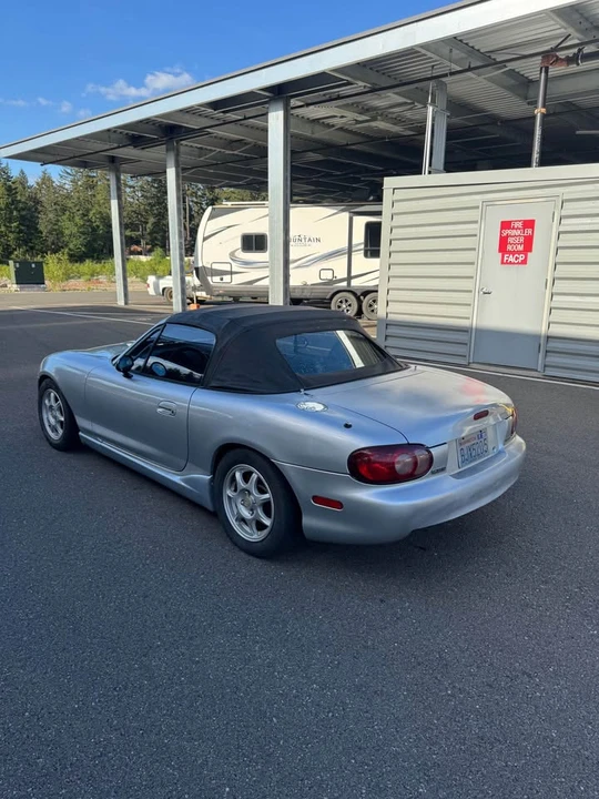 2002 Mazda NB MX-5 Miata - Image 7 of 13