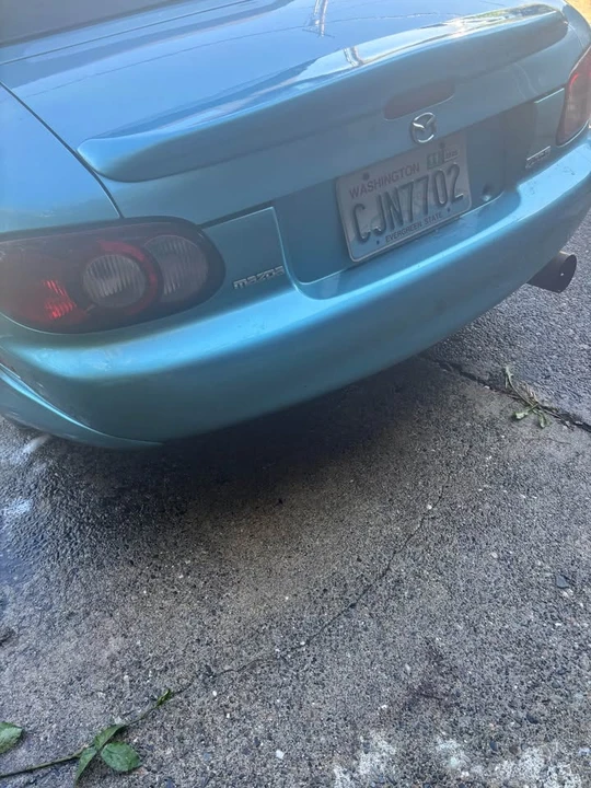2002 Mazda NB MX-5 Miata - Image 6 of 8
