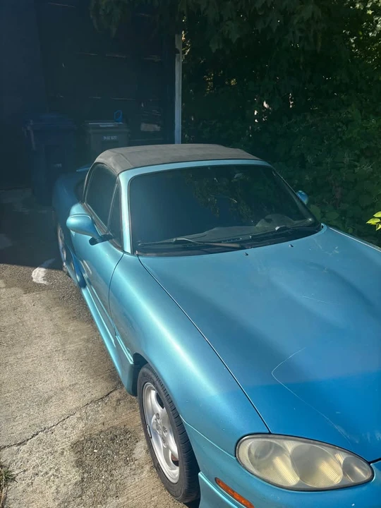 2002 Mazda NB MX-5 Miata - Image 7 of 8