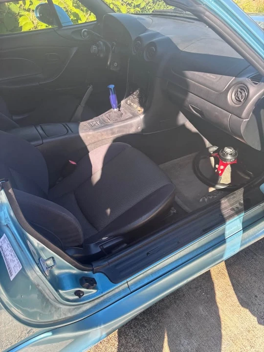 2002 Mazda NB MX-5 Miata - Image 8 of 8
