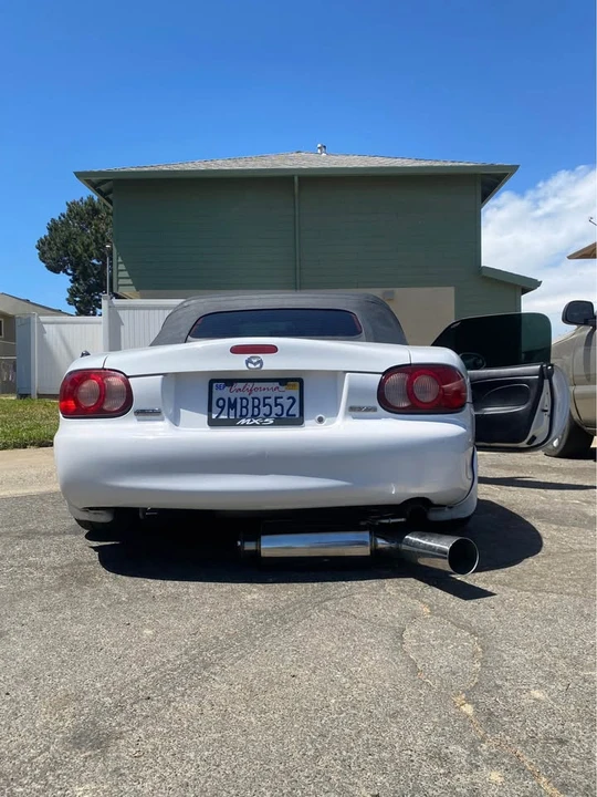 2002 Mazda NB MX-5 Miata - Image 4 of 6