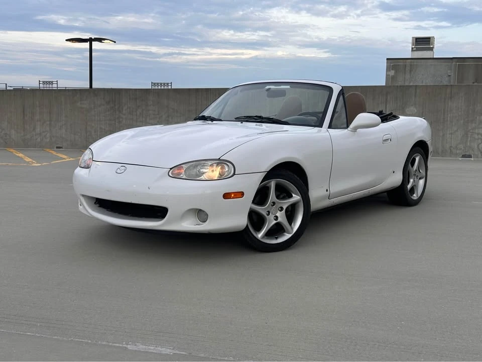 2002 Mazda NB MX-5 Miata - Image 2 of 13