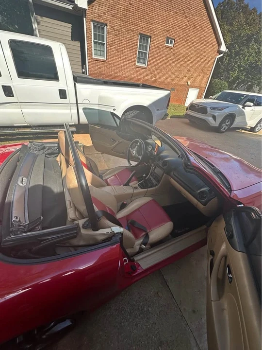2002 Mazda NB MX-5 Miata - Image 7 of 8