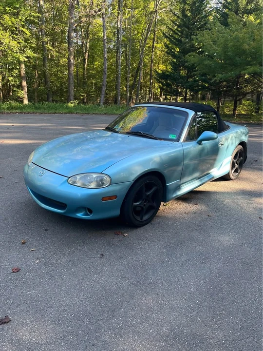 2002 Mazda NB MX-5 Miata - Image 2 of 9
