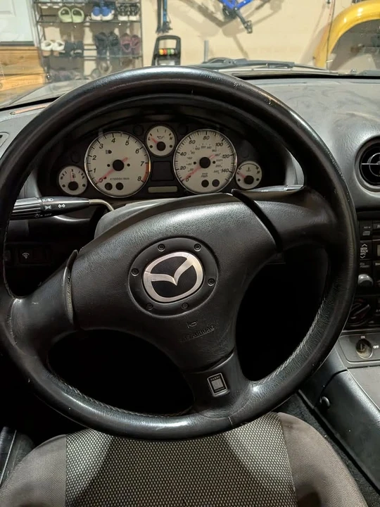 2002 Mazda NB MX-5 Miata - Image 6 of 8