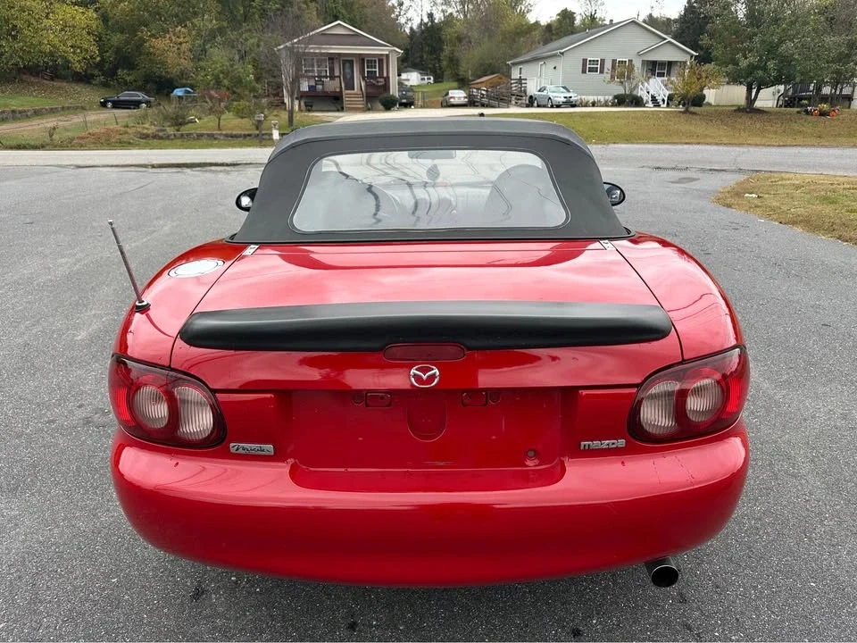 2002 Mazda NB MX-5 Miata - Image 6 of 8