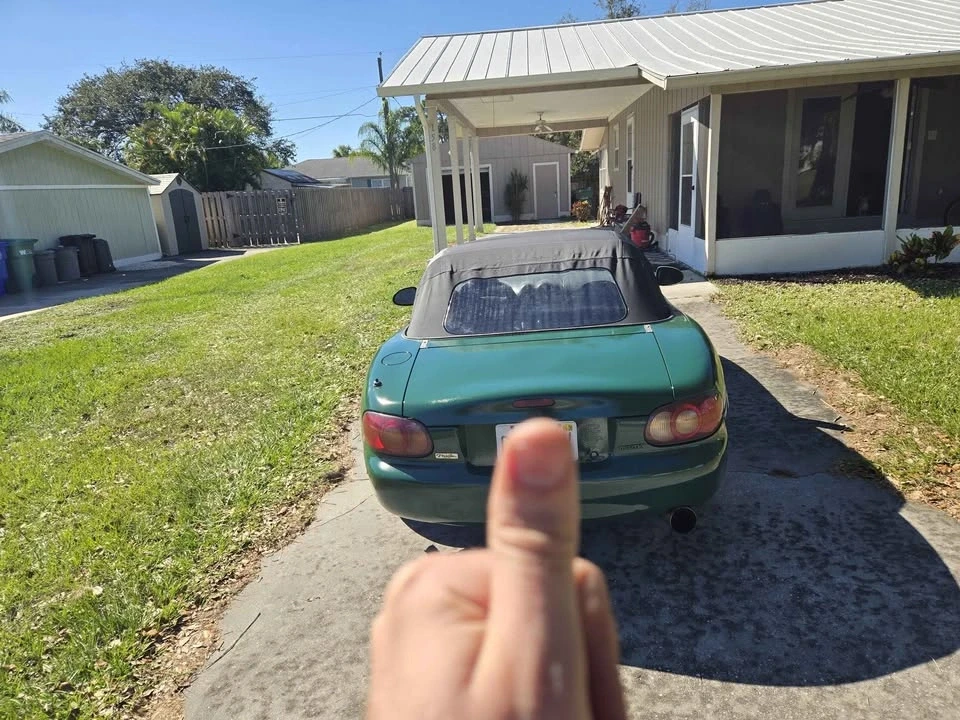 2002 Mazda NB MX-5 Miata - Image 3 of 6
