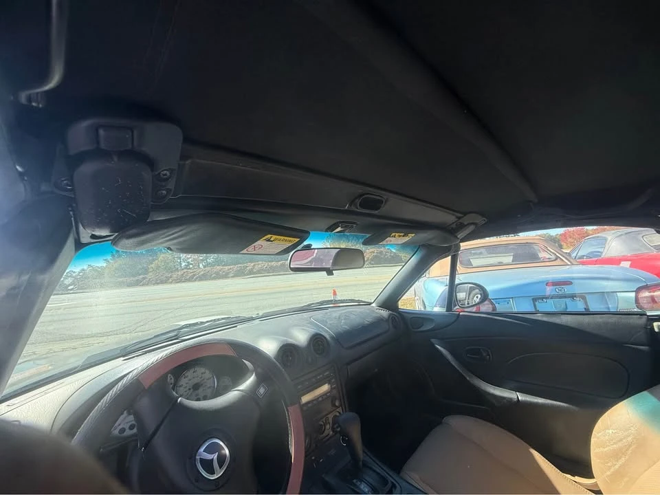 2002 Mazda NB MX-5 Miata - Image 12 of 19