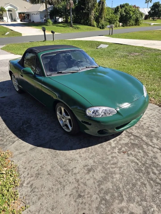 2002 Mazda NB MX-5 Miata - Image 2 of 6