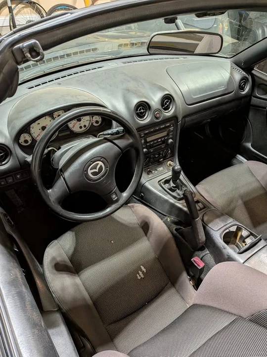 2002 Mazda NB MX-5 Miata - Image 2 of 8