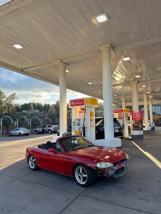 2002 Mazda NB MX-5 Miata - Image 5 of 6