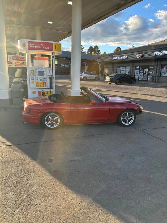 2002 Mazda NB MX-5 Miata - Image 4 of 6