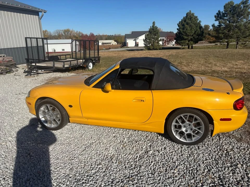 2002 Mazda NB MX-5 Miata - Image 6 of 7