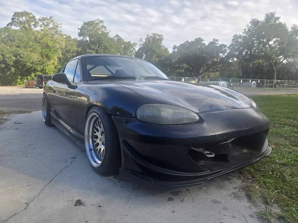 2002 Mazda NB MX-5 Miata - Image 5 of 9