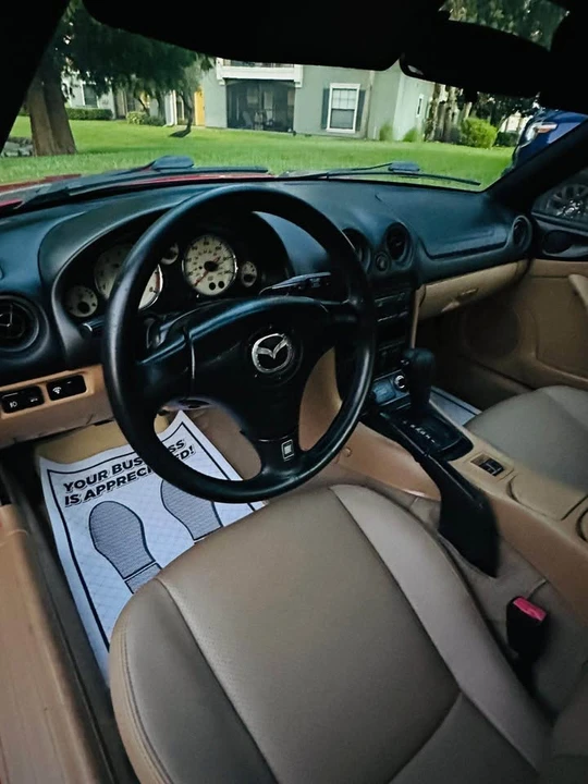 2002 Mazda NB MX-5 Miata - Image 10 of 11