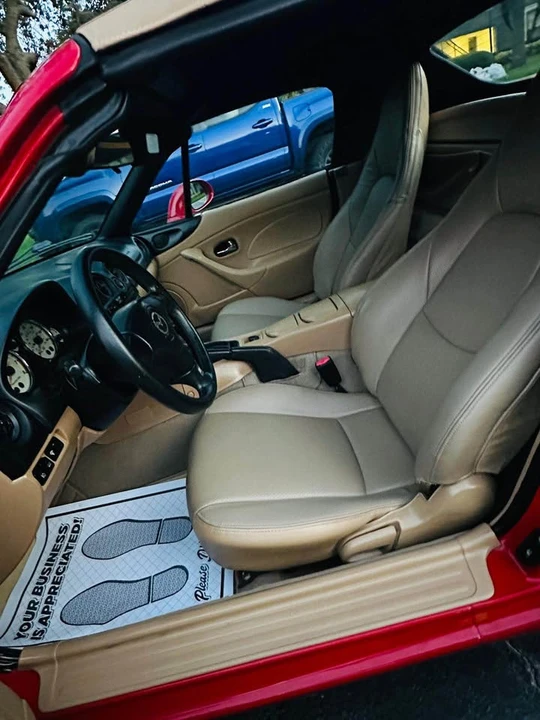 2002 Mazda NB MX-5 Miata - Image 7 of 11