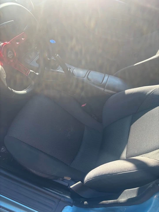 2002 Mazda NB MX-5 Miata - Image 3 of 7