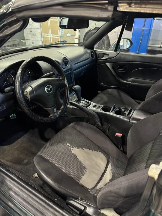 2002 Mazda NB MX-5 Miata - Image 4 of 9
