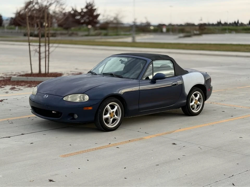 2002 Mazda NB MX-5 Miata - Image 2 of 6