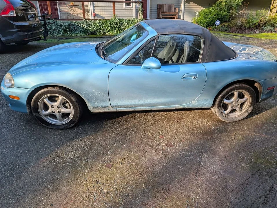 2002 Mazda NB MX-5 Miata - Image 4 of 16