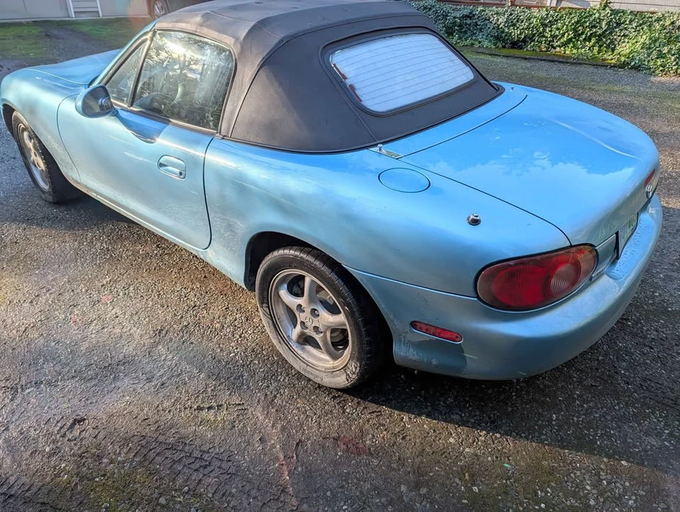 2002 Mazda NB MX-5 Miata - Image 5 of 16