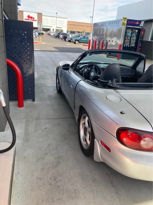 2002 Mazda NB MX-5 Miata - Image 3 of 4