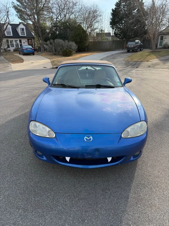 2002 Mazda NB MX-5 Miata - Image 3 of 11