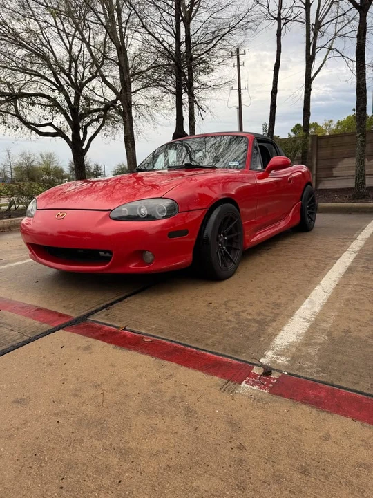 2002 Mazda NB MX-5 Miata - Image 3 of 9