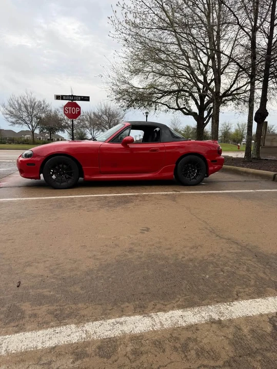 2002 Mazda NB MX-5 Miata - Image 5 of 9