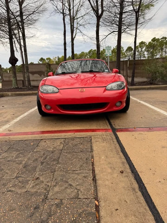 2002 Mazda NB MX-5 Miata - Image 2 of 9
