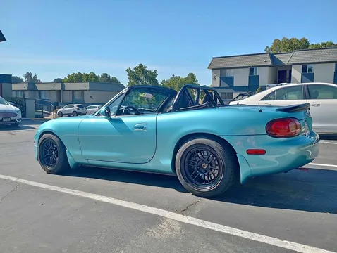 2002 Mazda MX-5 Miata